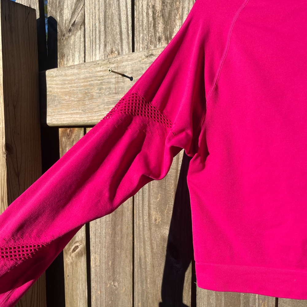 PINK Chloe X Halle Women's Pink Long Sleeve Athletic Top Sz XXL - Picture 9 of 9